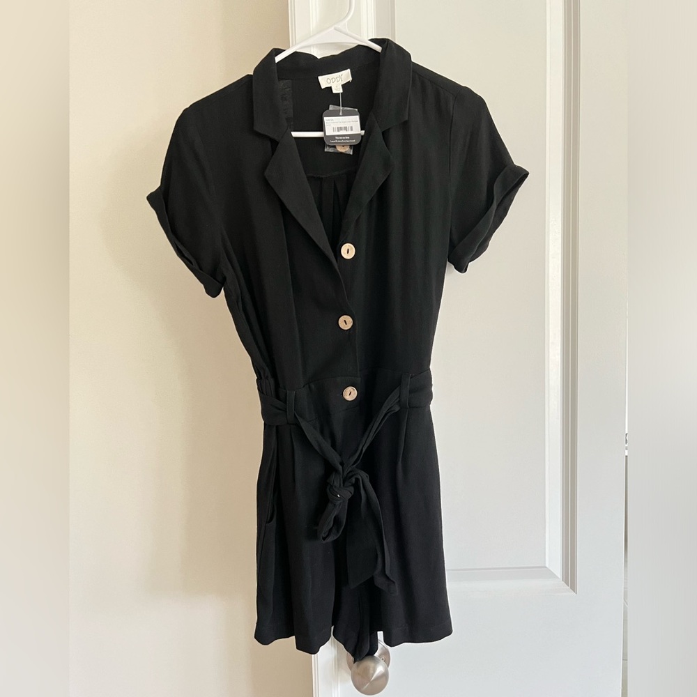 NEW Small Black Collared Tie Waste Linen Romper.